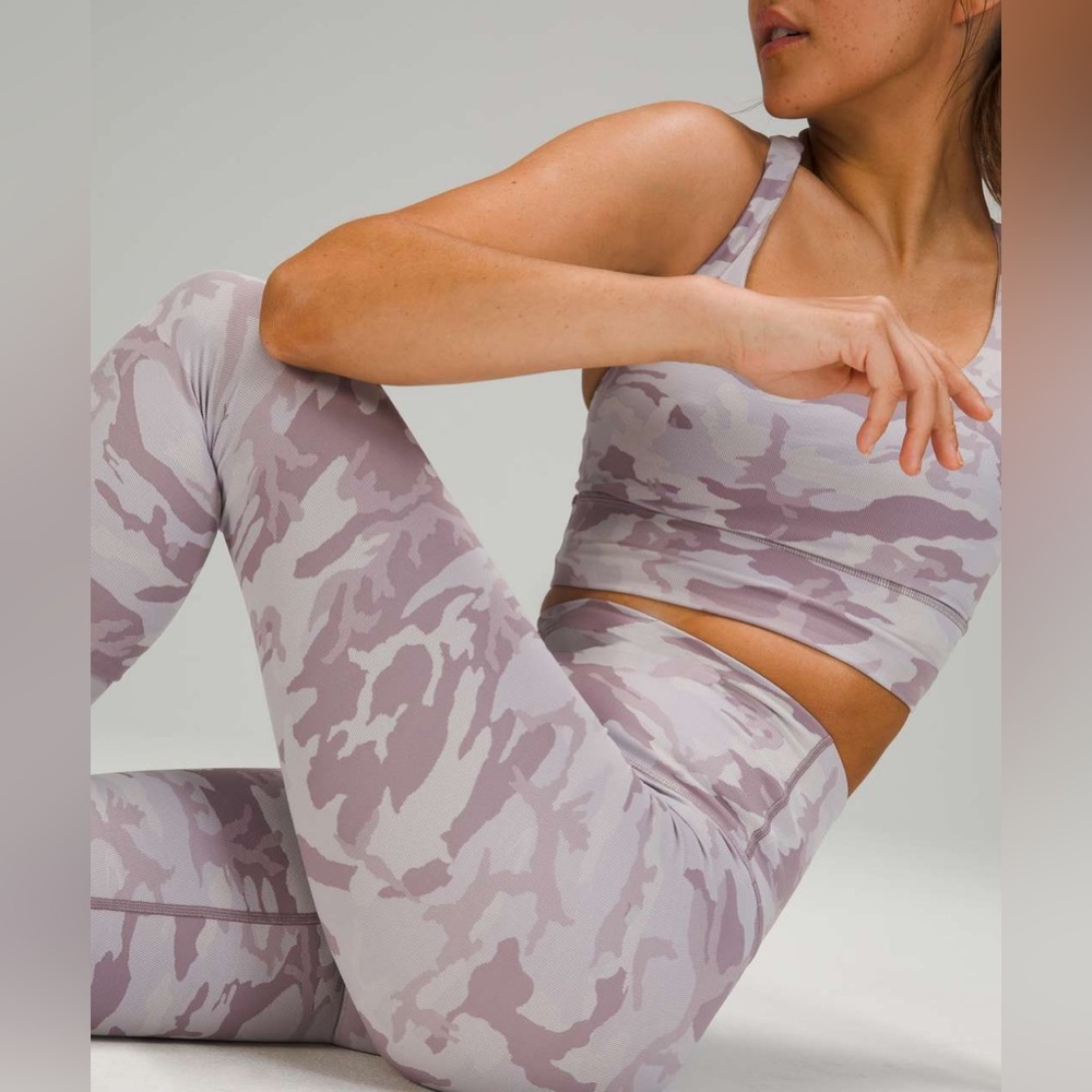 Lululemon Wunder Under High-Rise Tight 25" *Luxtreme Sz 6